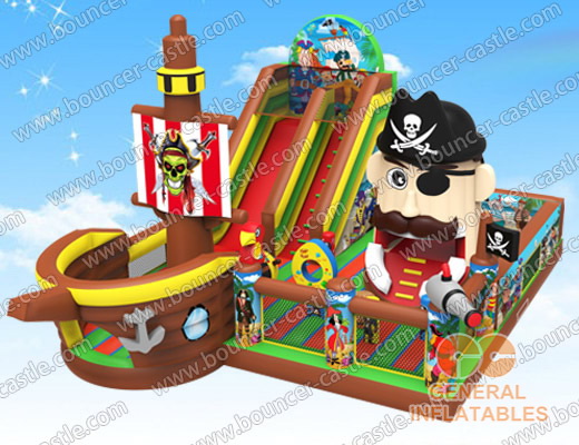 GF-131 Pirate playground with moving mouth