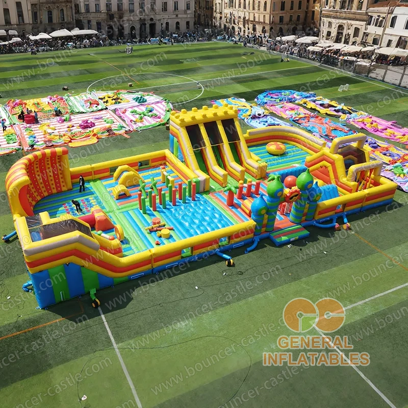 Giant play park