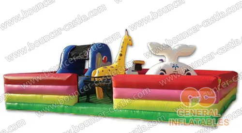  Happy Zoo Inflatable Funland