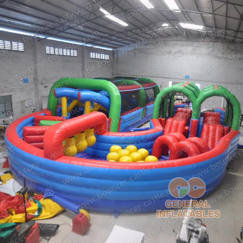  Giant obstacle run