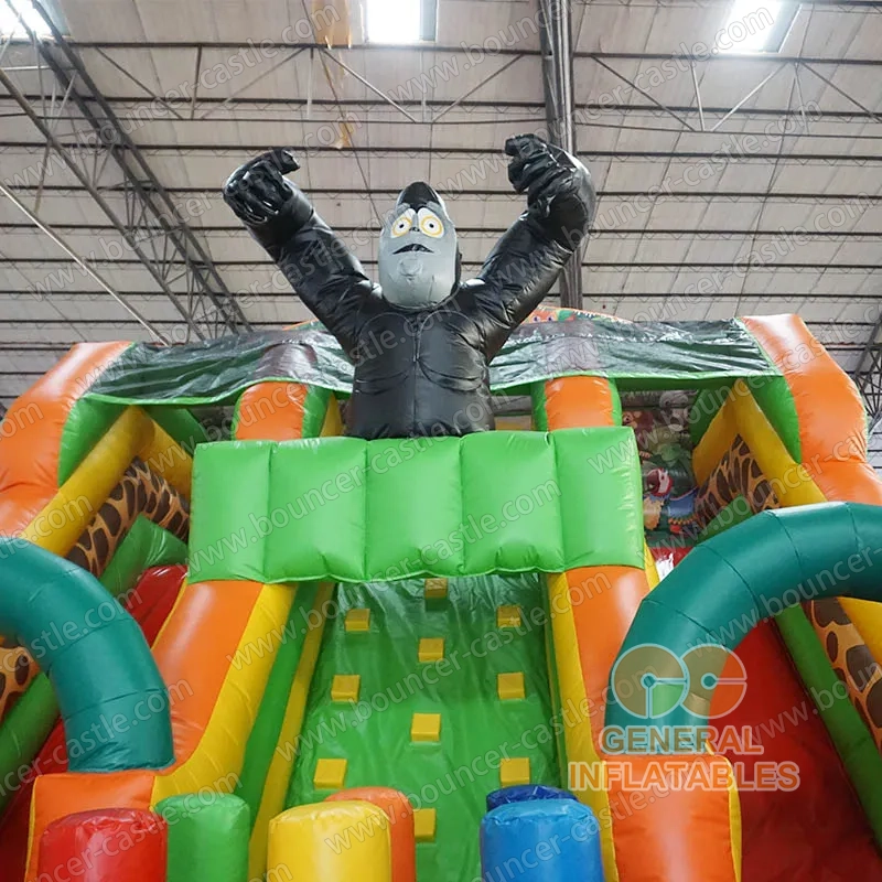  Inflatable Jungle slide