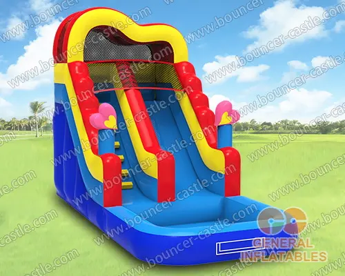  Inflatable heart water slide