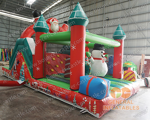  Christmas obstacle course